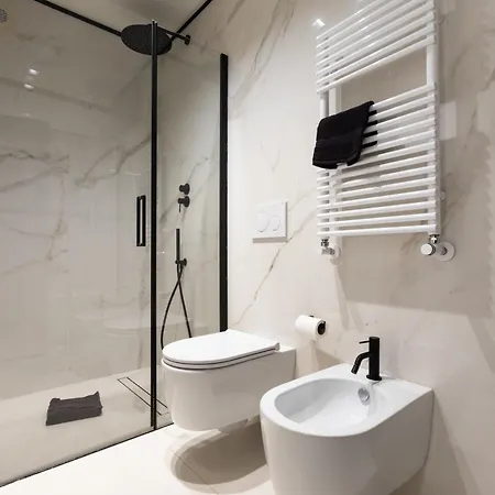 Extreme Luxury In With Private Pool, And Gym Villa