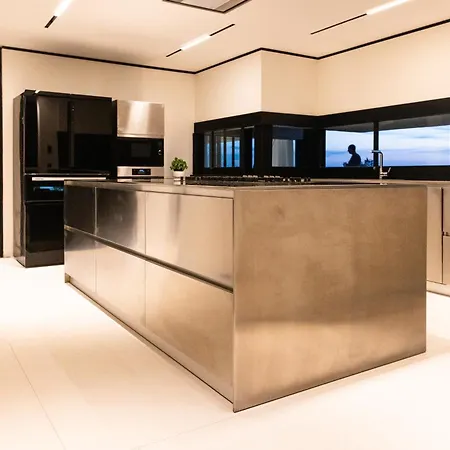 Villa Extreme Luxury In With Private Pool, And Gym
