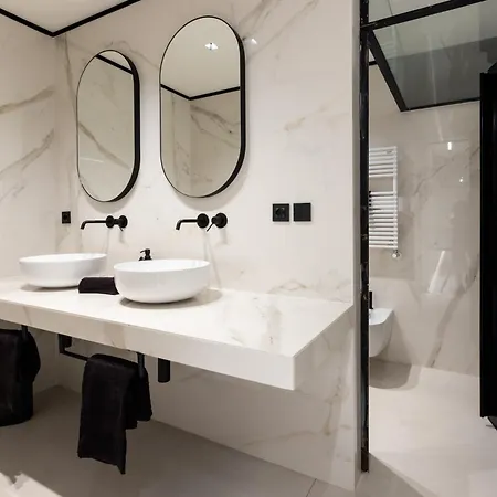 Villa Extreme Luxury In With Private Pool, And Gym