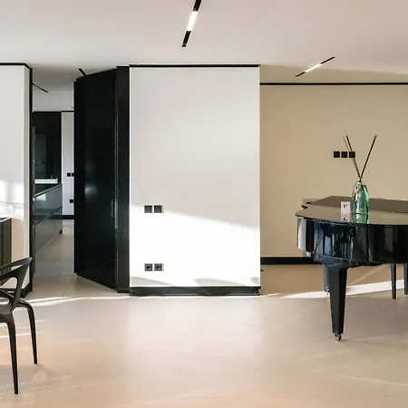 Extreme Luxury In With Private Pool, And Gym וילה